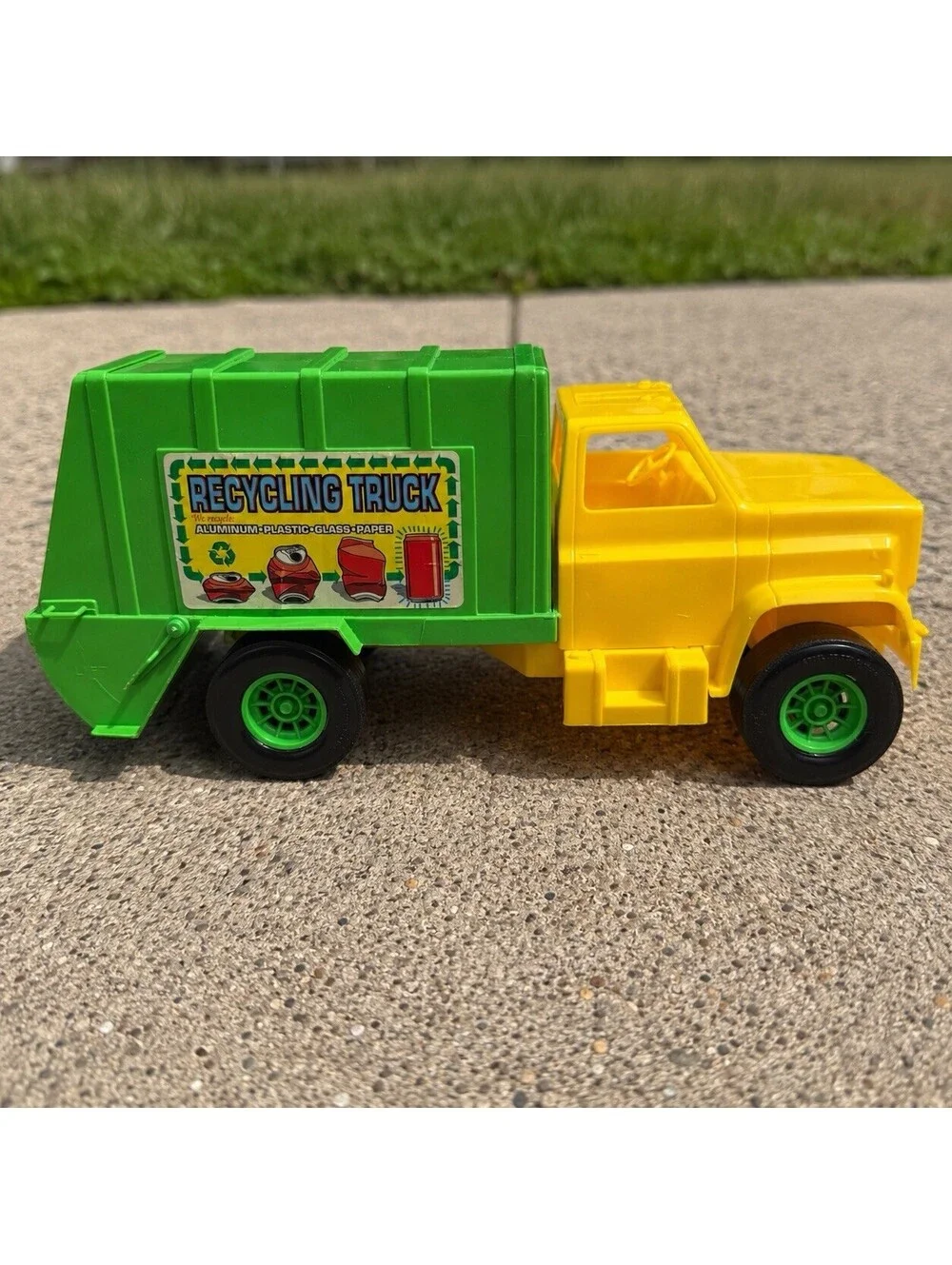 Vintage Processed Plastic Co. Recycling Lift Truck Toy Chevy GMC 1970 USA Made